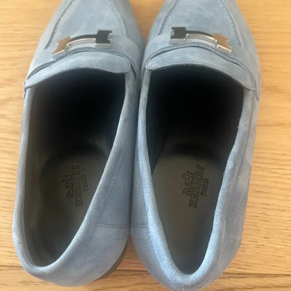 Paris loafer HERMES SIZE 8 New ( bought in Italy last week purchased wrong size